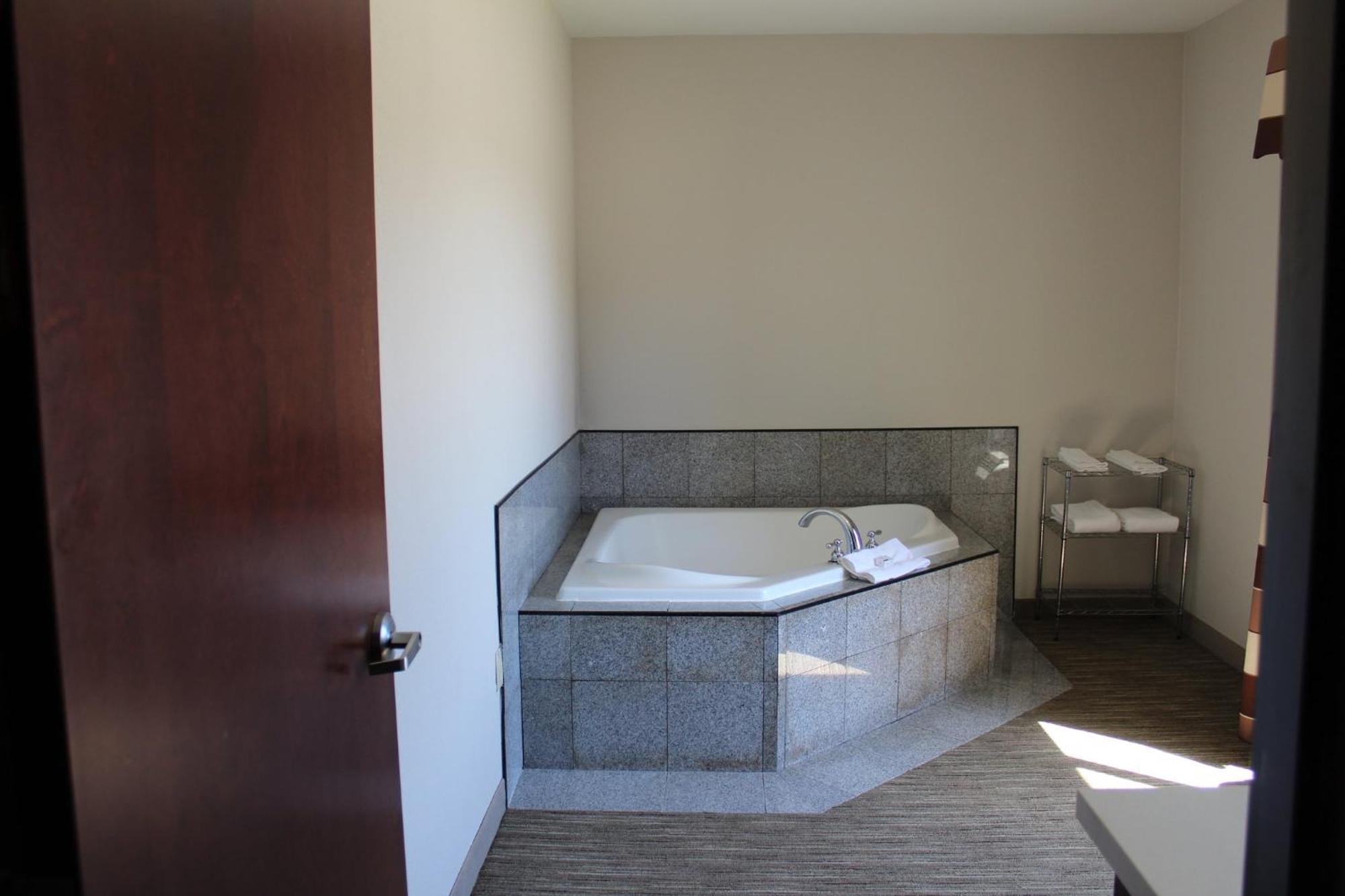 Holiday Inn Express Ponca City By Ihg Exterior foto